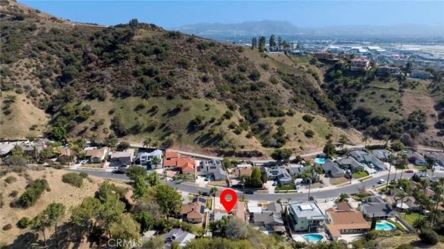 10025 Roscoe Boulevard, Sun Valley, CA 91352