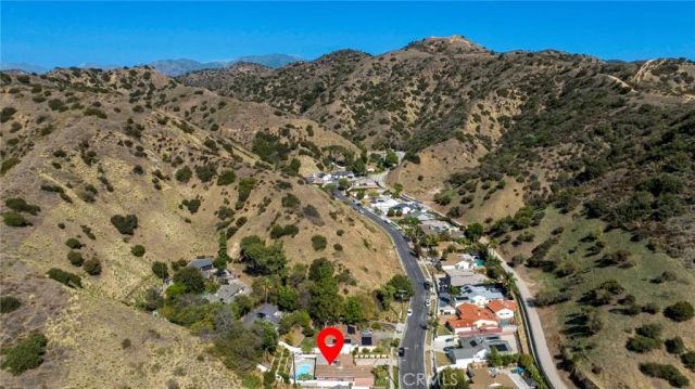 10025 Roscoe Boulevard, Sun Valley, CA 91352