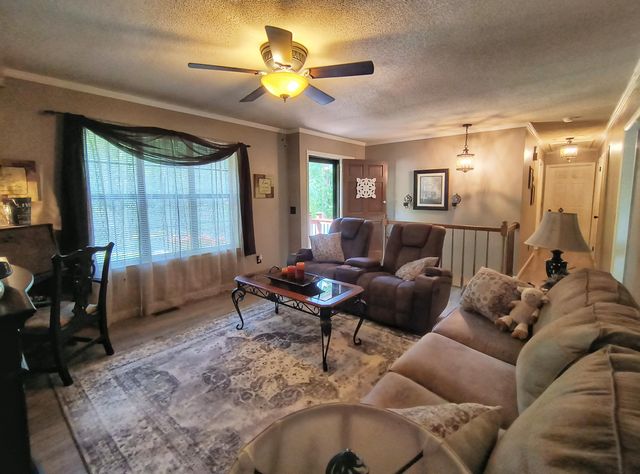 138 Hill Street, Ringgold, GA 30736
