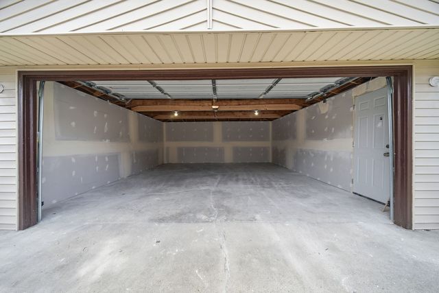 16360 EVANS Avenue, South Holland, IL 60473