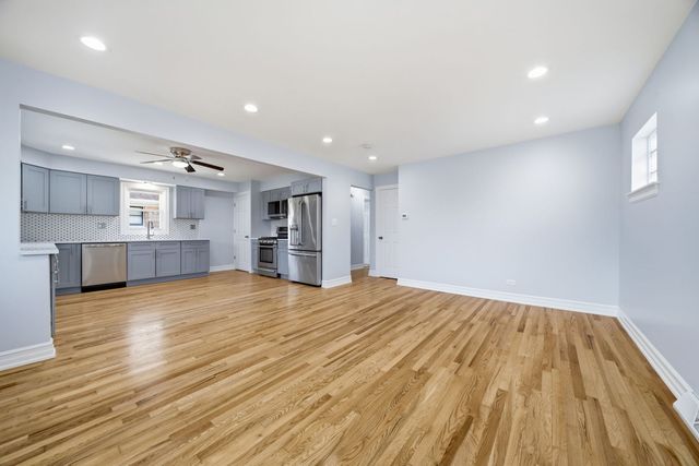 16360 EVANS Avenue, South Holland, IL 60473