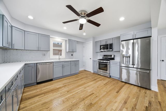 16360 EVANS Avenue, South Holland, IL 60473