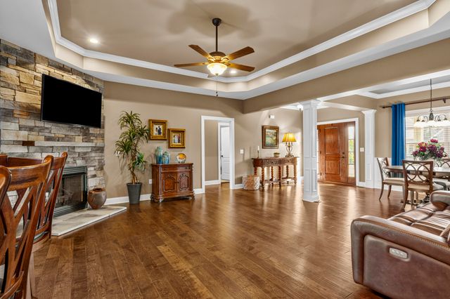 157 Tuscany Way, Richmond, KY 40475
