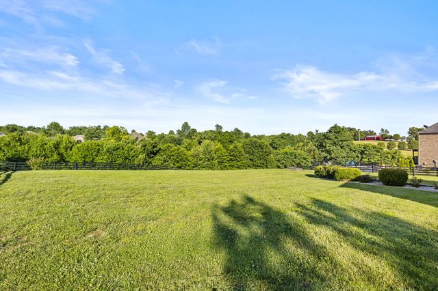 157 Tuscany Way, Richmond, KY 40475