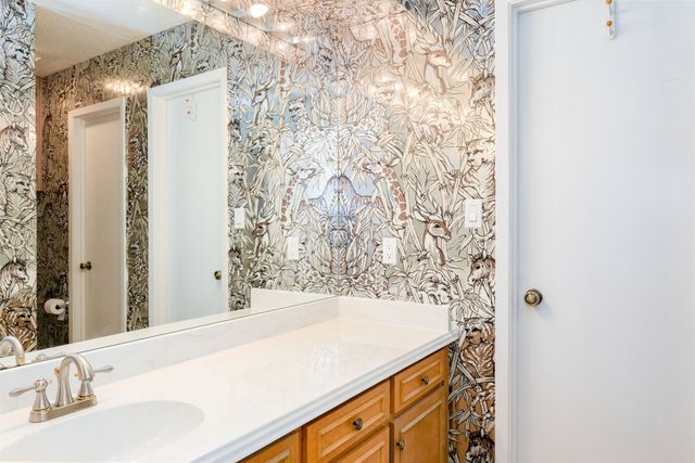 616 Placid Circle, Arlington, TX 76012