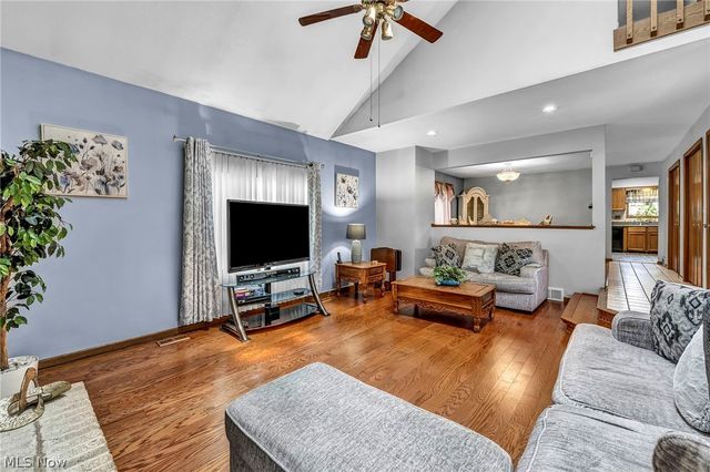 5165 Stevenson Street, Richmond Heights, OH 44143
