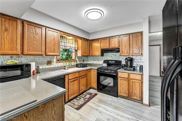 5165 Stevenson Street, Richmond Heights, OH 44143