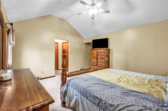 5165 Stevenson Street, Richmond Heights, OH 44143