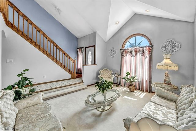 5165 Stevenson Street, Richmond Heights, OH 44143