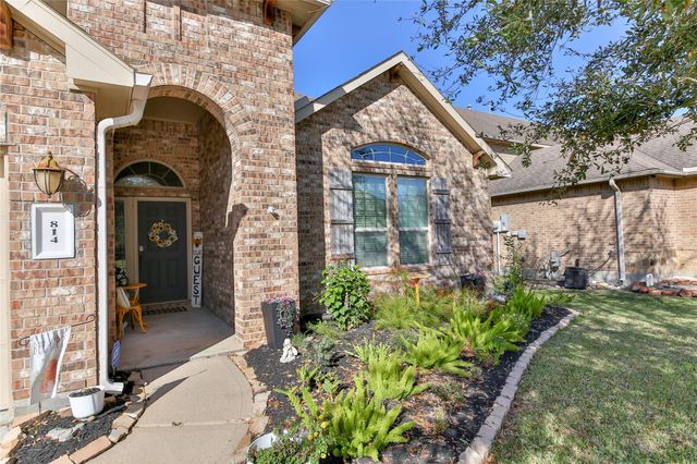 814 Fairway Drive, La Porte, TX 77571