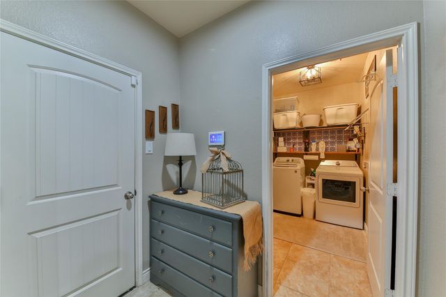 814 Fairway Drive, La Porte, TX 77571