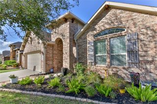 814 Fairway Drive, La Porte, TX 77571