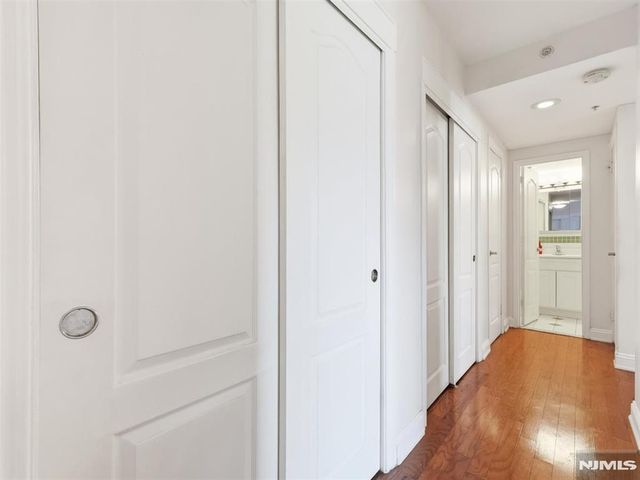 60 Parkway Drive 4G, East Orange, NJ 07017