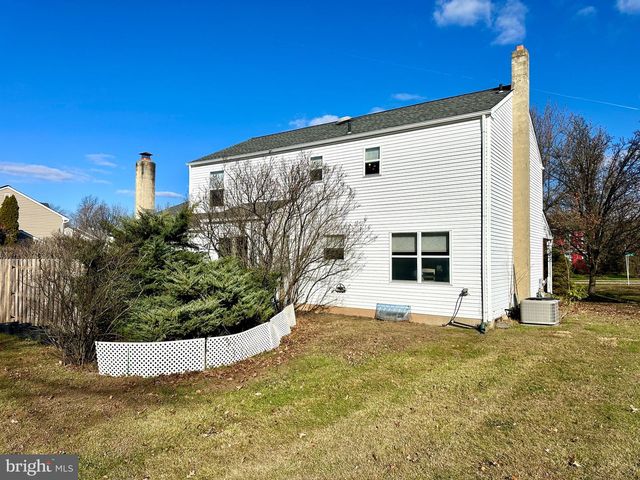 101 PIONEER DR, Lansdale, PA 19446