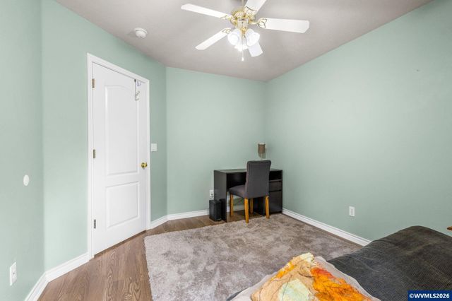 400 Hickory Ct, Lyons, OR 97358
