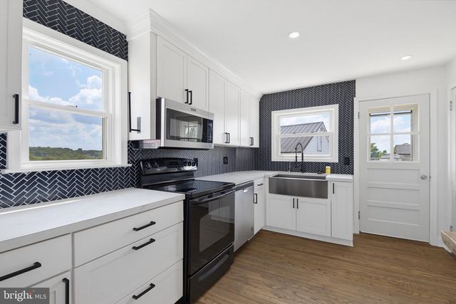 2161 MEADOW VIEW RD, Manheim, PA 17545