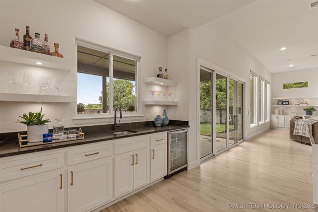 12031 S Urbana Avenue, Tulsa, OK 74137