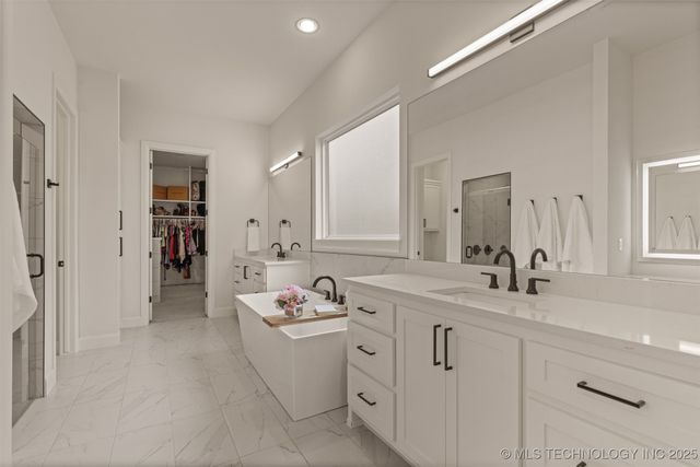 12031 S Urbana Avenue, Tulsa, OK 74137