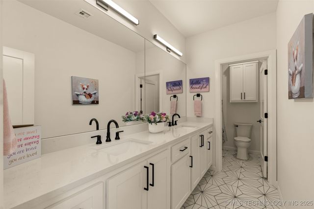 12031 S Urbana Avenue, Tulsa, OK 74137