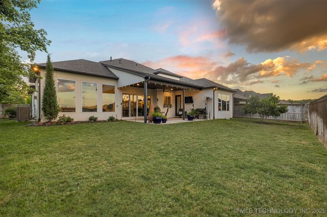 12031 S Urbana Avenue, Tulsa, OK 74137