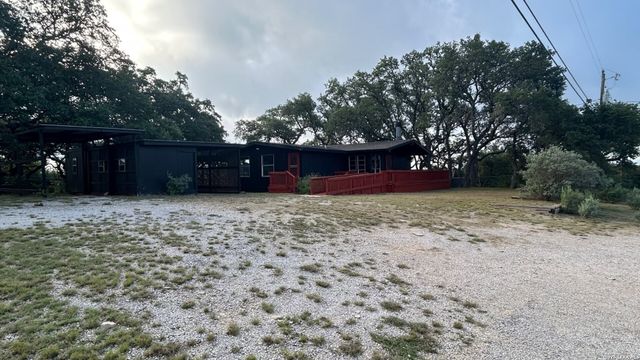 537 Tamarack Drive, San Antonio, TX 78133