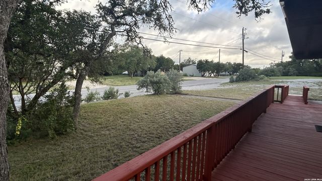 537 Tamarack Drive, San Antonio, TX 78133
