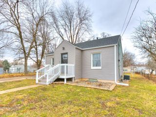 2912 Cleveland Avenue, Des Moines, IA 50317