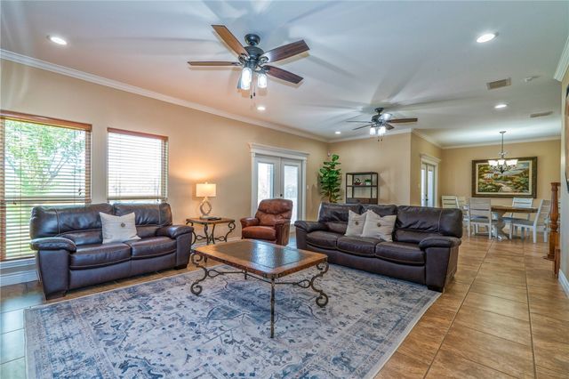 15002 Santa Gertrudis Dr, Corpus Christi, TX 78410