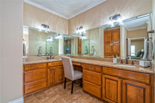 15002 Santa Gertrudis Dr, Corpus Christi, TX 78410