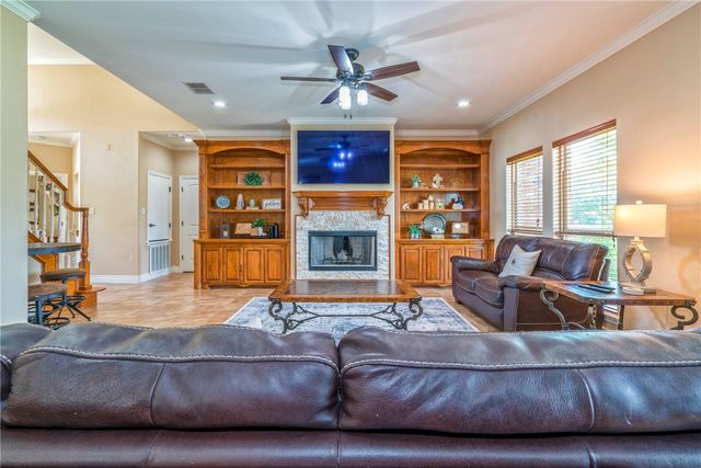 15002 Santa Gertrudis Dr, Corpus Christi, TX 78410