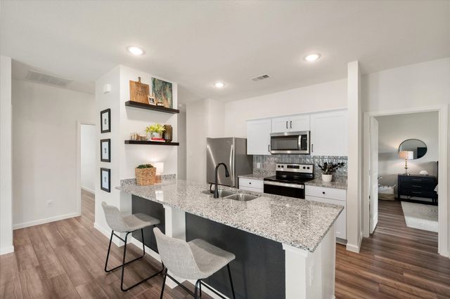 1400 Ancer Way, Fort Worth, TX 76052