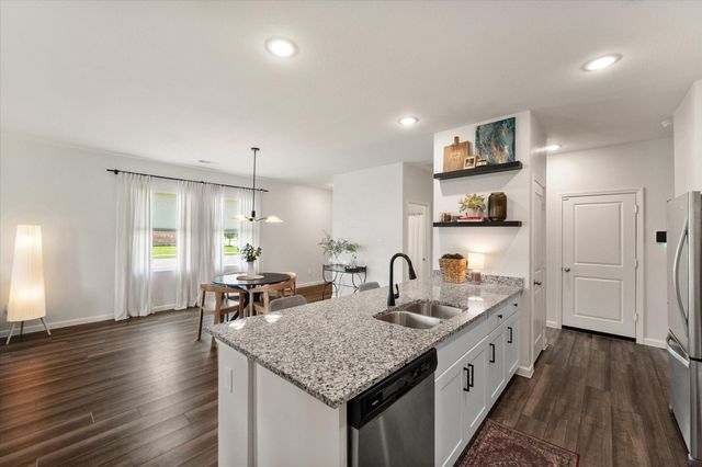 1400 Ancer Way, Fort Worth, TX 76052