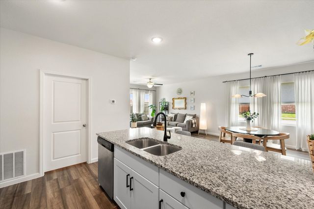 1400 Ancer Way, Fort Worth, TX 76052
