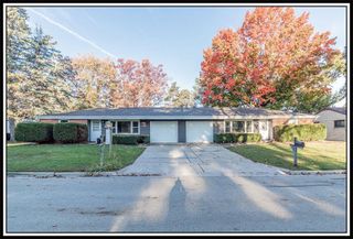 806 SUNNY LANE, Green Bay, WI 54304