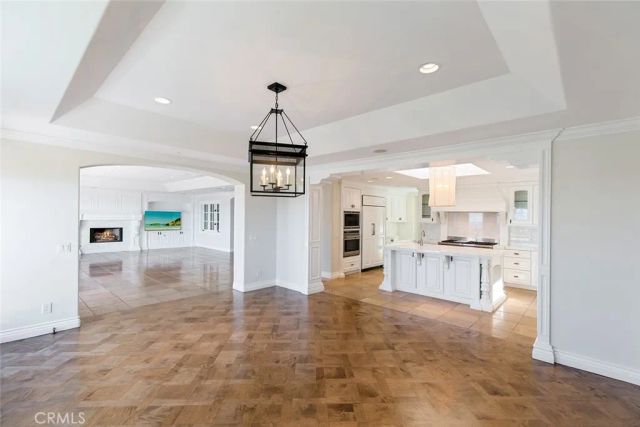 517 Emerald Bay, Laguna Beach, CA 92651