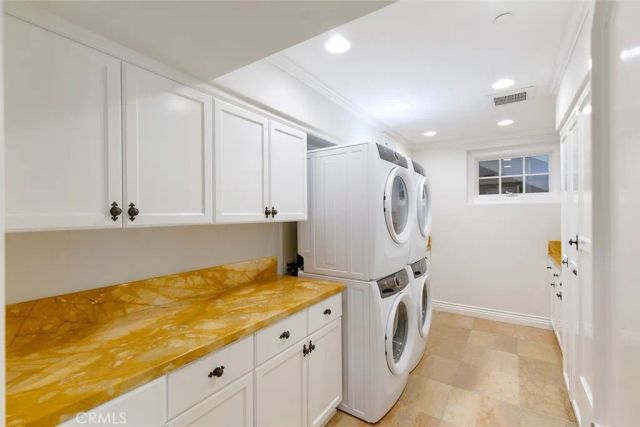 517 Emerald Bay, Laguna Beach, CA 92651