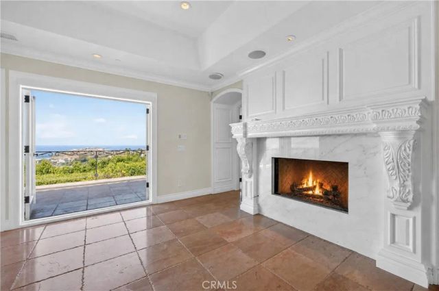 517 Emerald Bay, Laguna Beach, CA 92651
