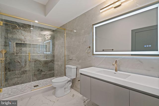 1125 CREASE ST, Philadelphia, PA 19125