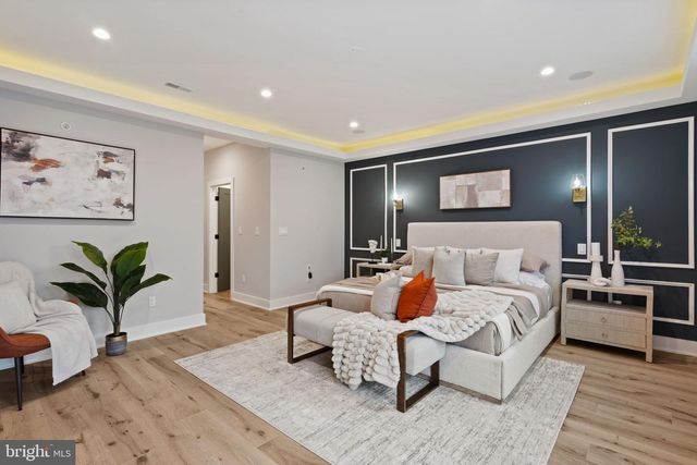 1125 CREASE ST, Philadelphia, PA 19125