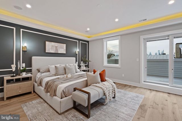 1125 CREASE ST, Philadelphia, PA 19125