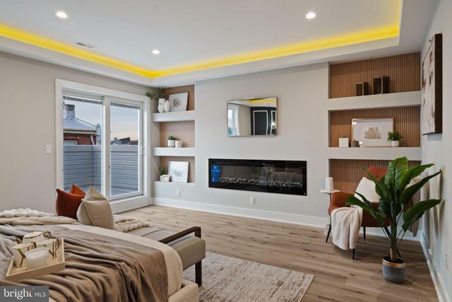 1125 CREASE ST, Philadelphia, PA 19125