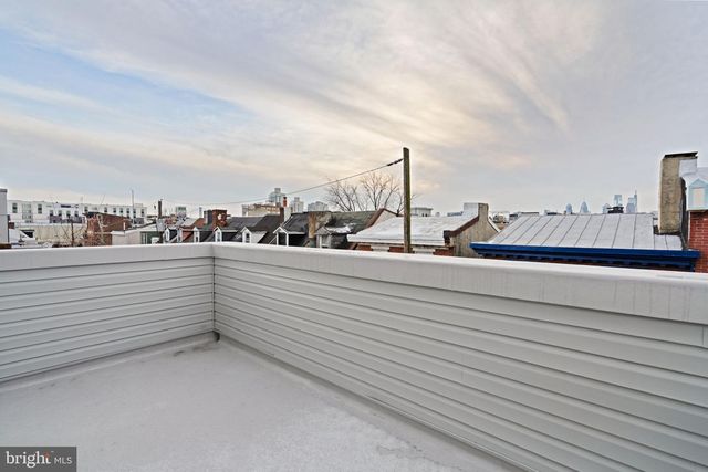 1125 CREASE ST, Philadelphia, PA 19125