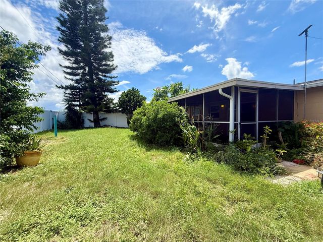 2414 TAHITIAN DRIVE, Holiday, FL 34691