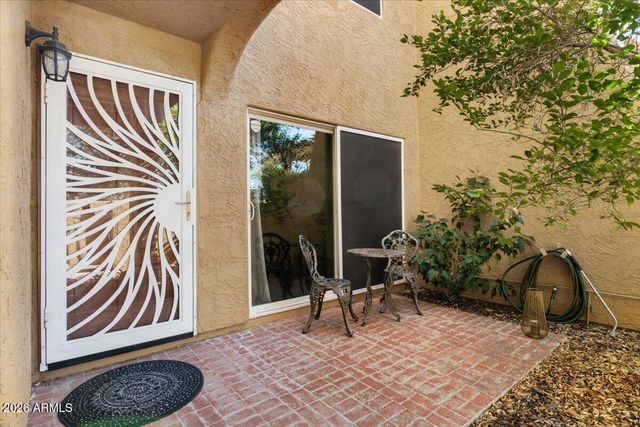 8422 N CENTRAL Avenue B, Phoenix, AZ 85020