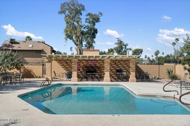 8422 N CENTRAL Avenue B, Phoenix, AZ 85020