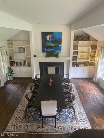 2021 Lyndway Road, Cleveland, OH 44121