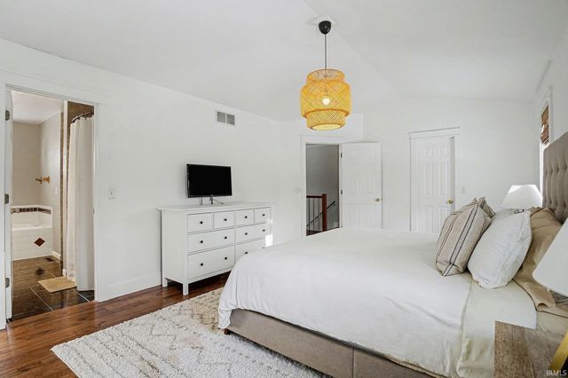 55875 Season Court, Osceola, IN 46561