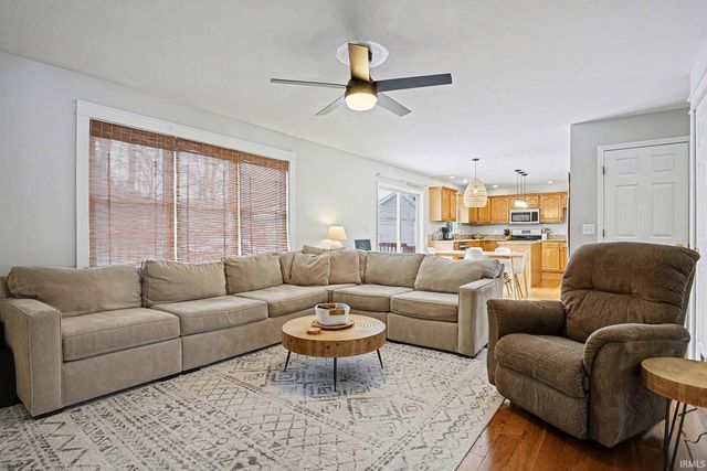 55875 Season Court, Osceola, IN 46561