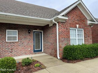 221 Hibiscus Way 211, Wilmington, NC 28412
