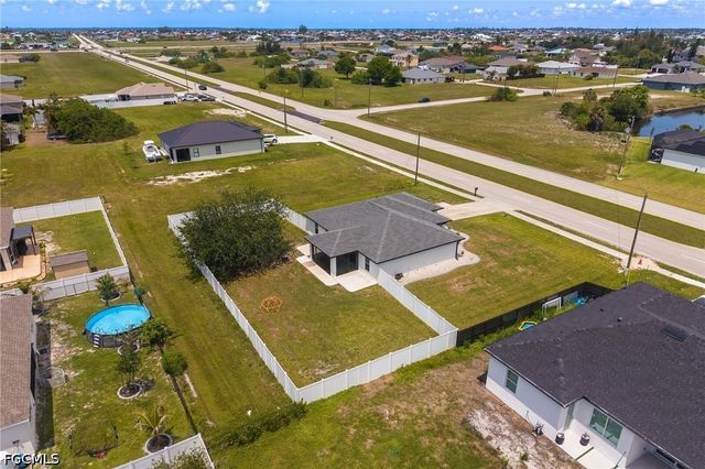 2830 Tropicana PKWY W, Cape Coral, FL 33993